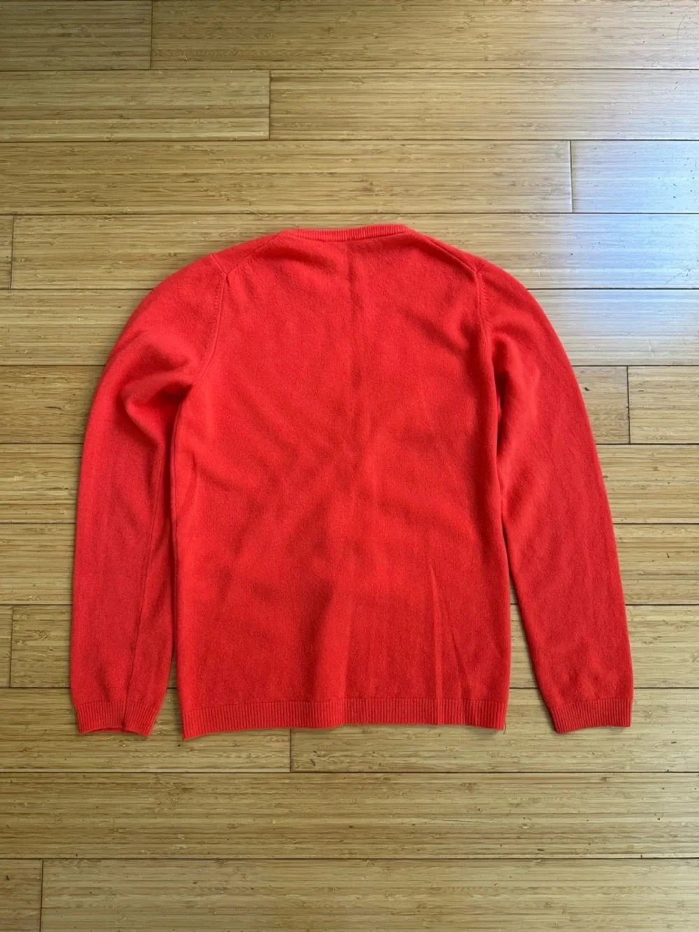 Benetton 100% Wool Coral Red Sweater Size S Classic Crewneck Knit